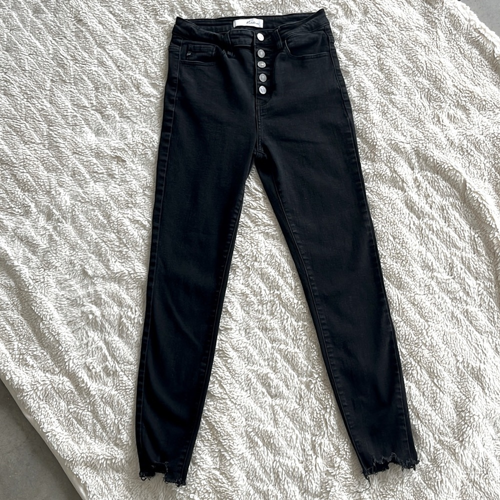 Kancan High Waisted button up black jeans. Size 27. Style: “Estilo”. Gently used